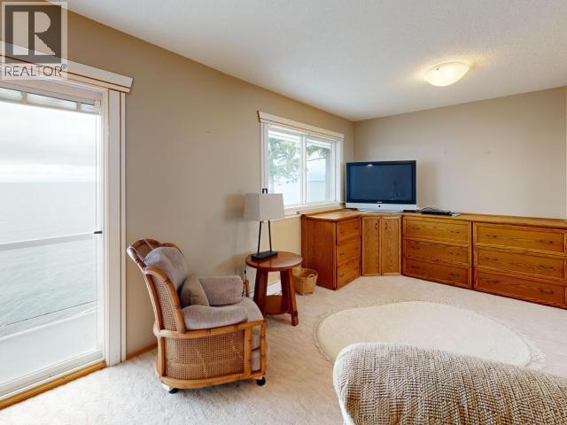 7397 STURT ROAD, Powell River