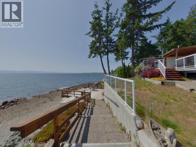 7397 STURT ROAD, Powell River