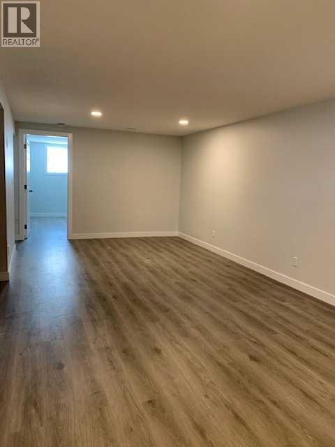 Single Family House Bungalow for Sale in   Avenue SW Glamorgan Calgary 