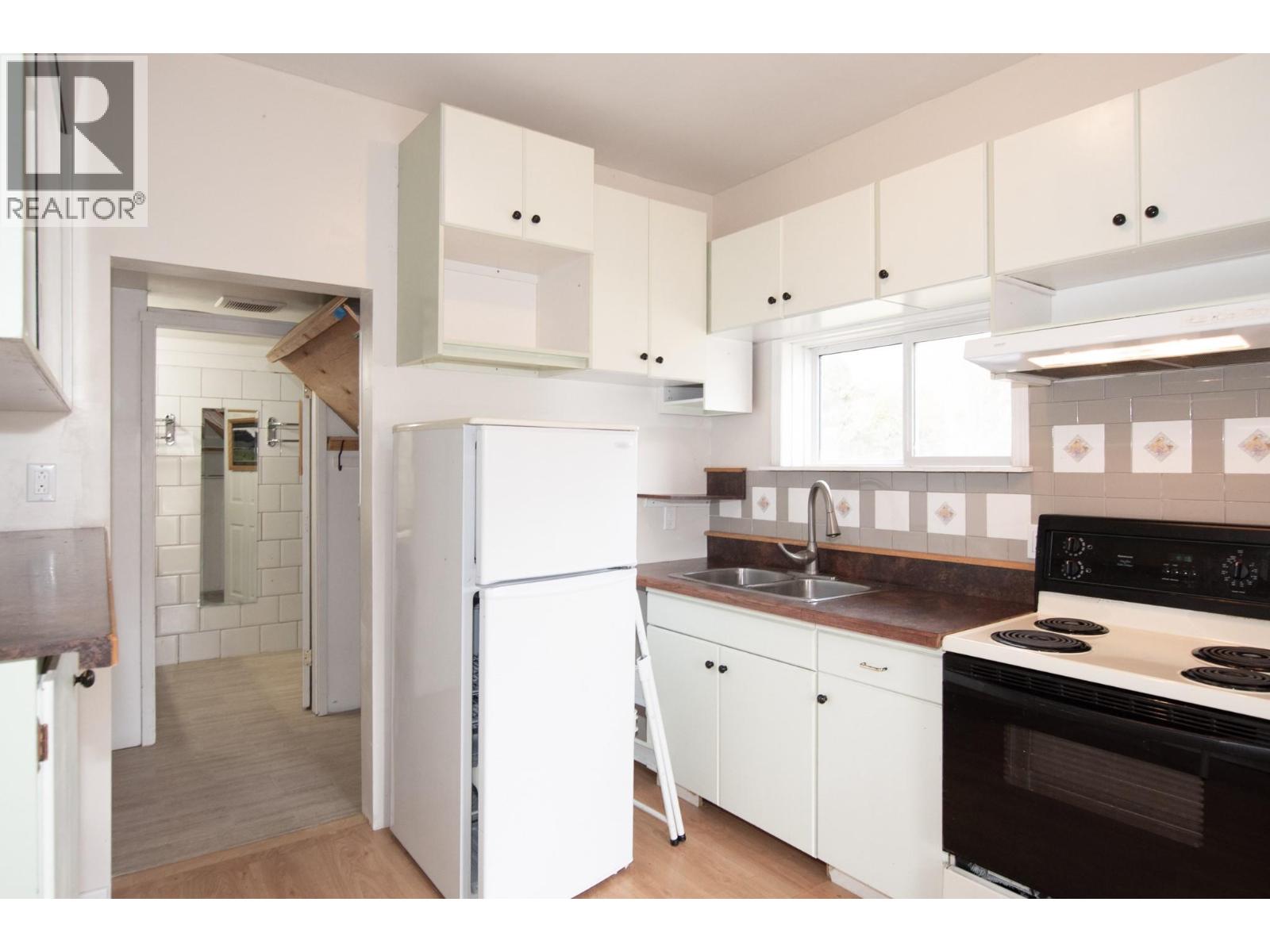 2737 Upper Bench Road, Keremeos