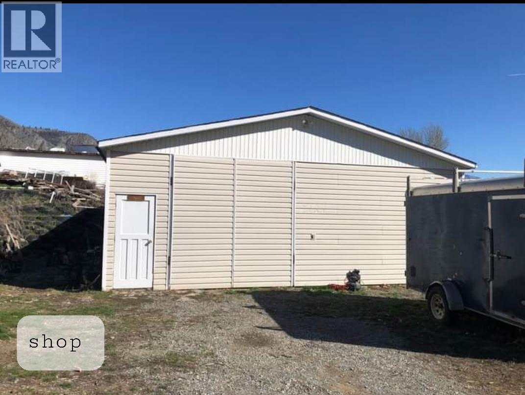 2737 Upper Bench Road, Keremeos