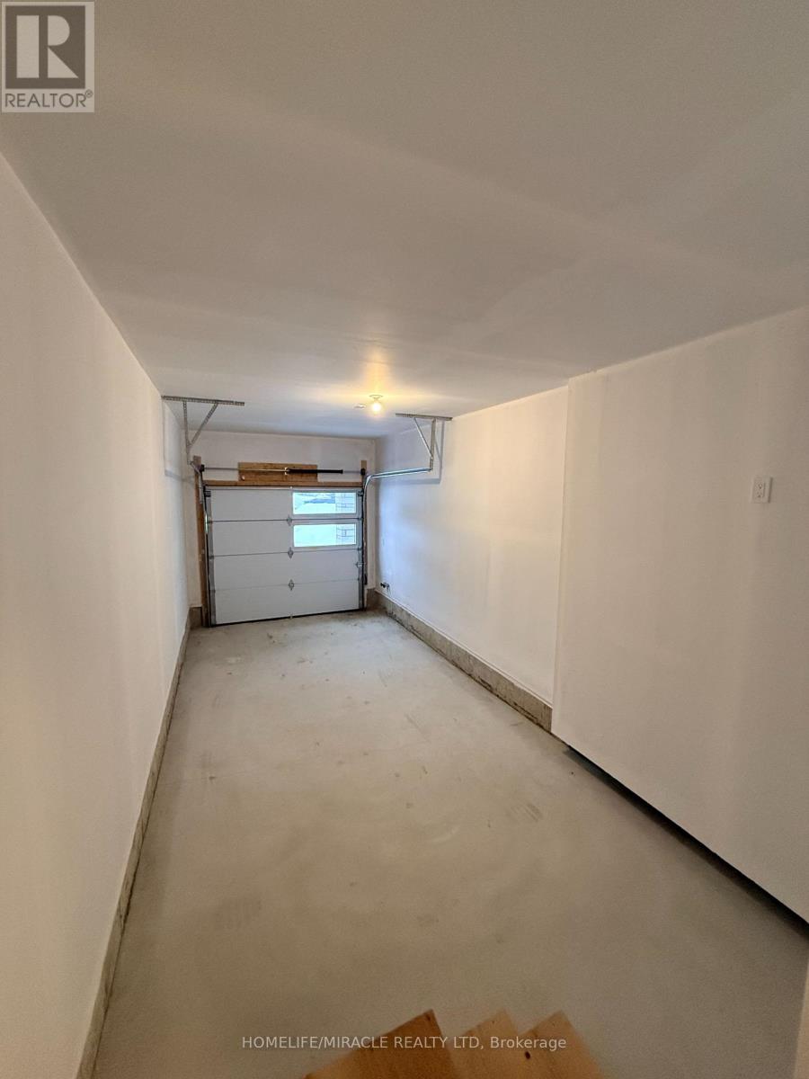 20 SWEET CICELY STREET - 15