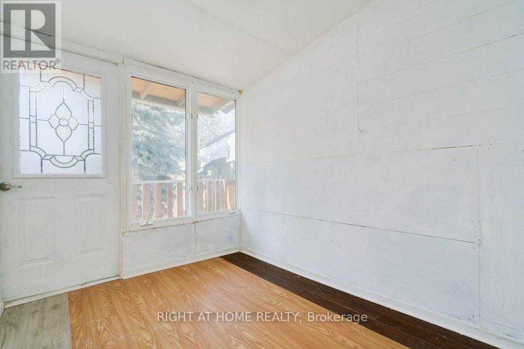 16 FORTY THIRD STREET - 24