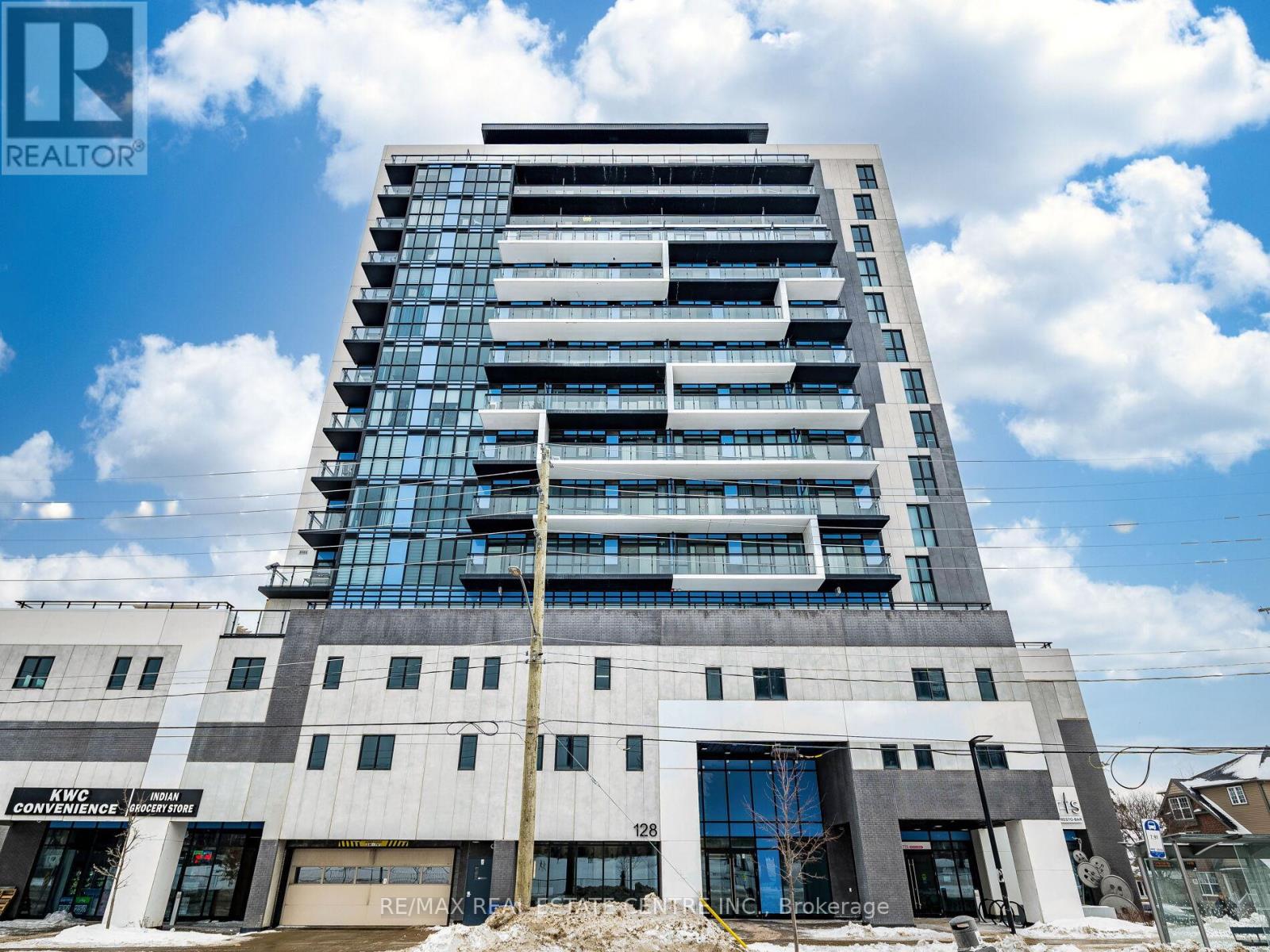 128 King Unit 1007 photo 4