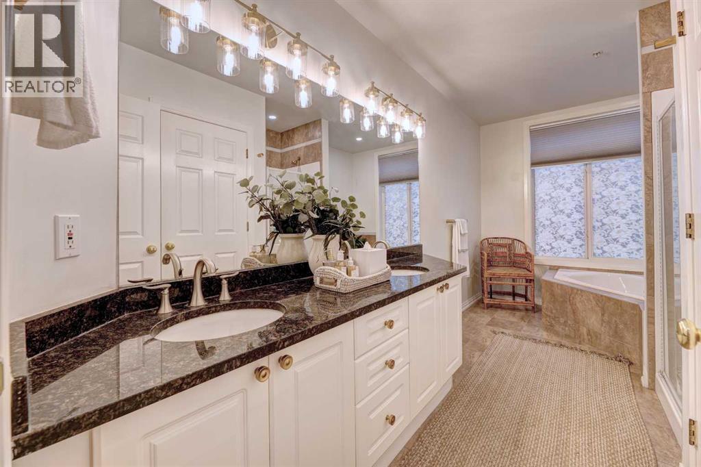 Single Family House Multi-level for Sale in    Avenue SW Beltline Calgary 