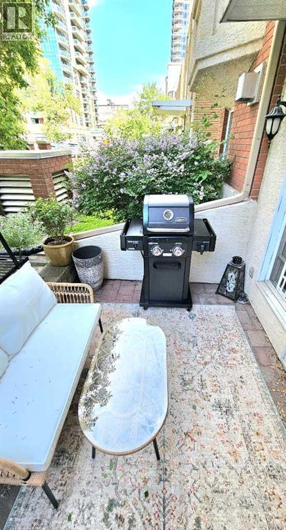 Single Family House Multi-level for Sale in    Avenue SW Beltline Calgary 