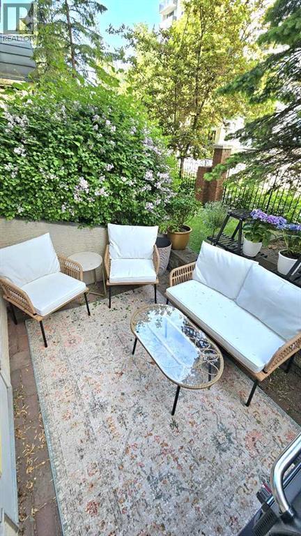 Single Family House Multi-level for Sale in    Avenue SW Beltline Calgary 