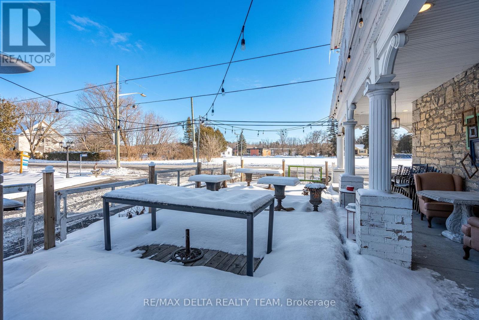 2607 OLD MONTREAL ROAD — photo 36