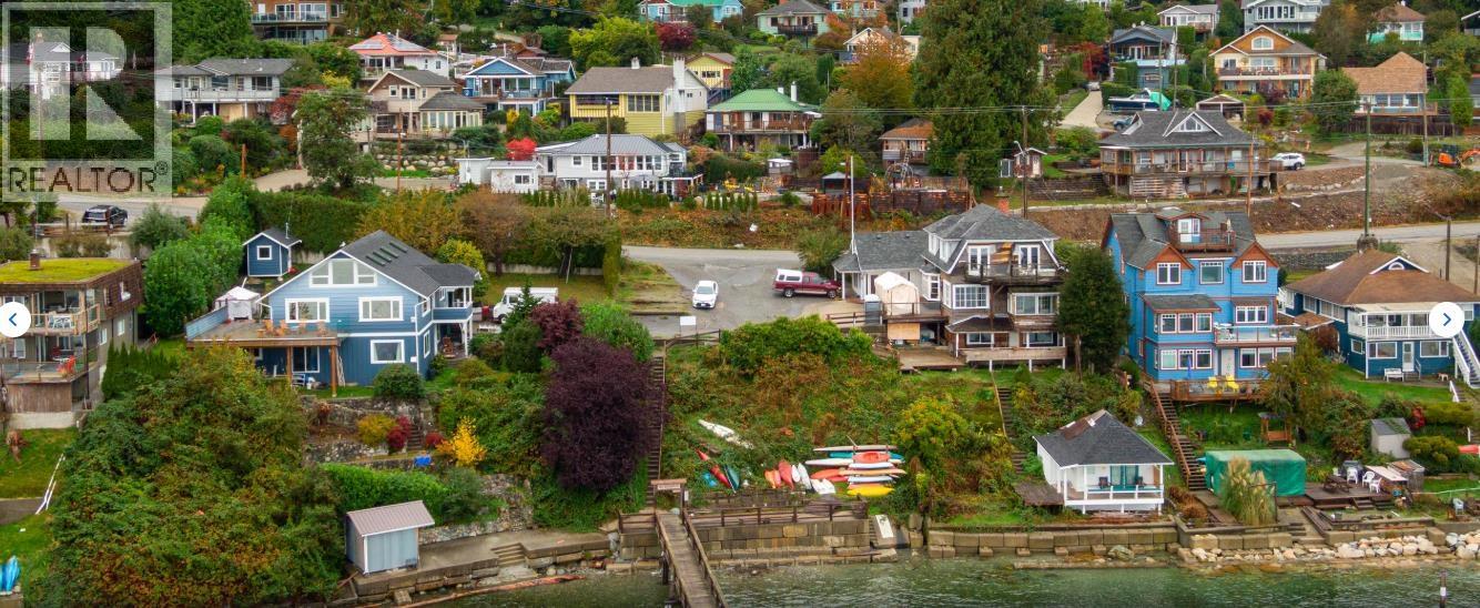 LOT 10 ELPHINSTONE AVENUE, Gibsons