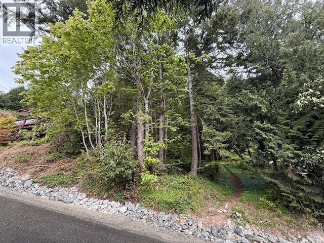 LOT 10 ELPHINSTONE AVENUE, Gibsons