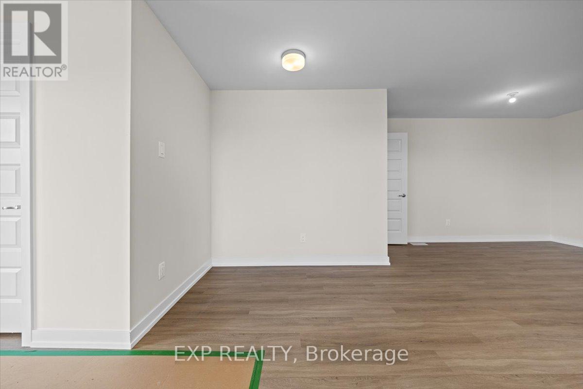 Images provided are to showcase builder finishes.