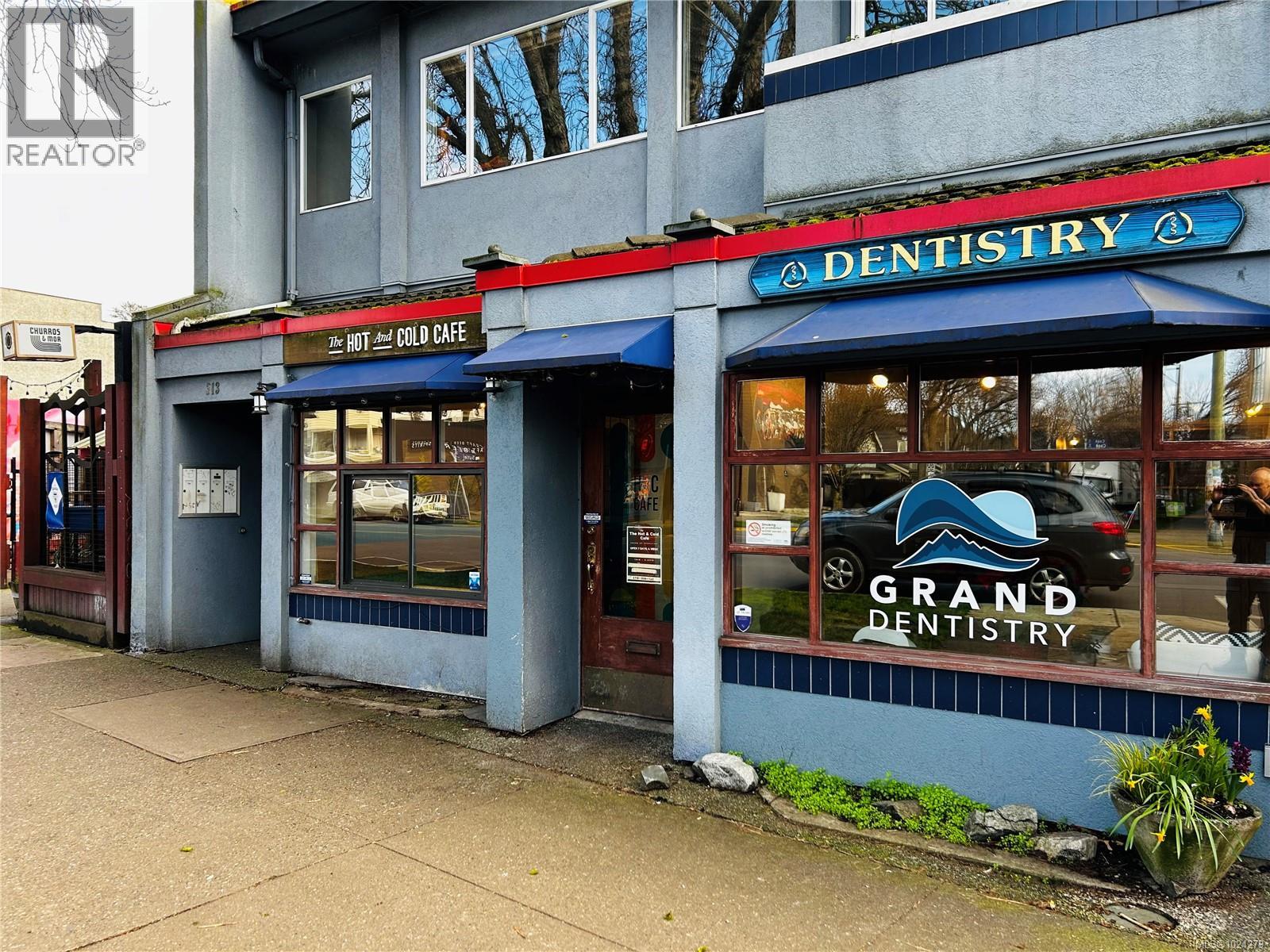 9 313 Cook Street, Victoria