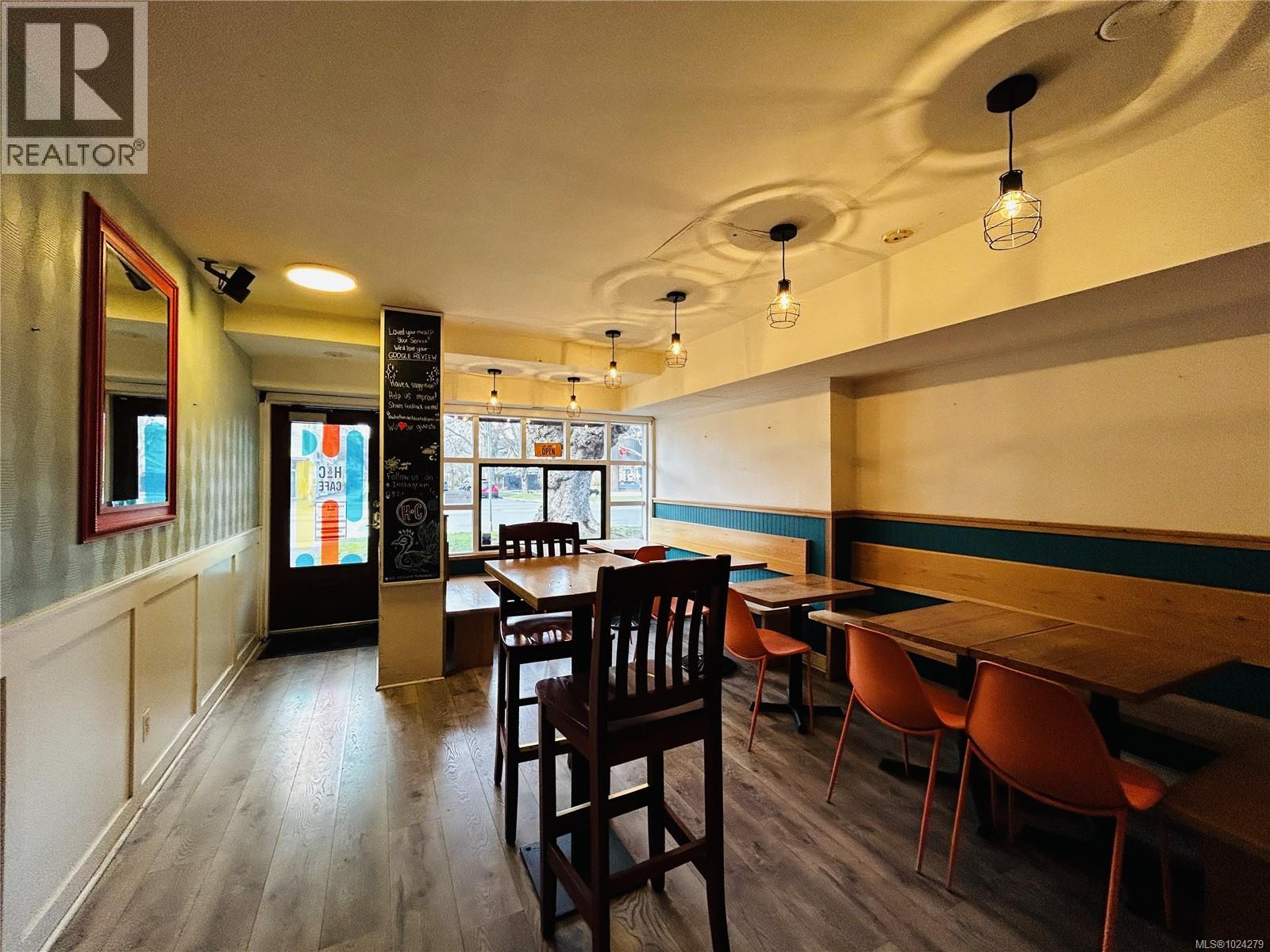 9 313 Cook Street, Victoria