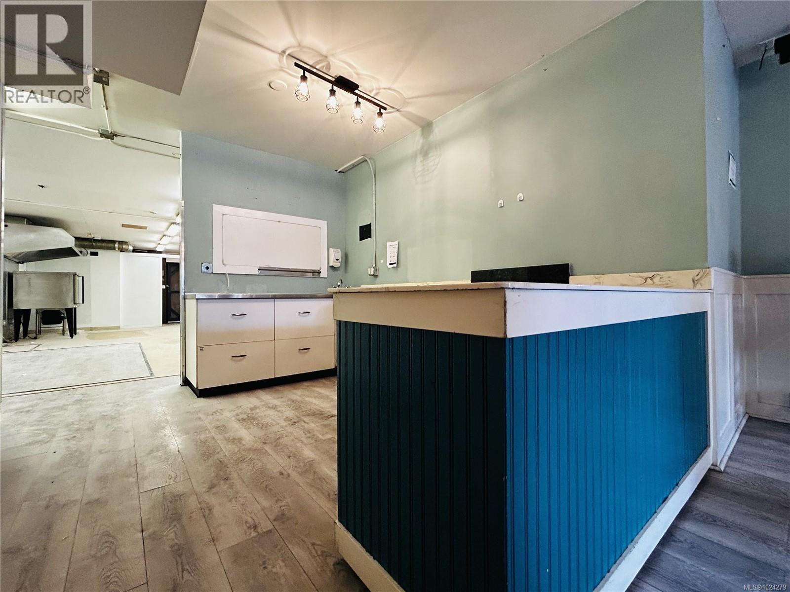 9 313 Cook Street, Victoria