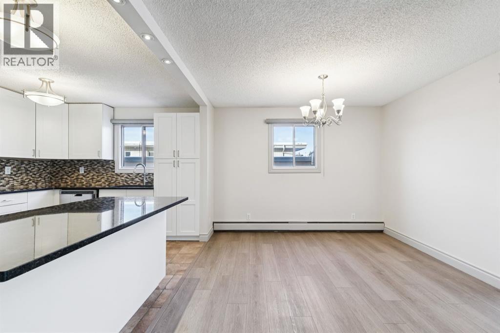 #6 1607 26 AVENUE SW - 10