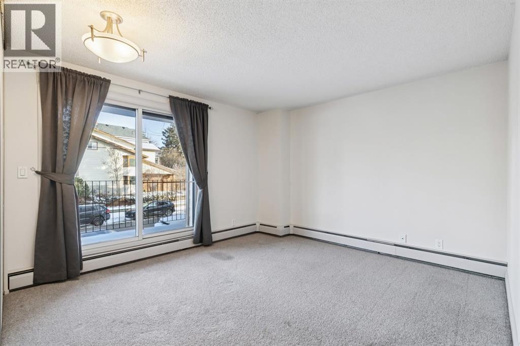 #6 1607 26 AVENUE SW - 12