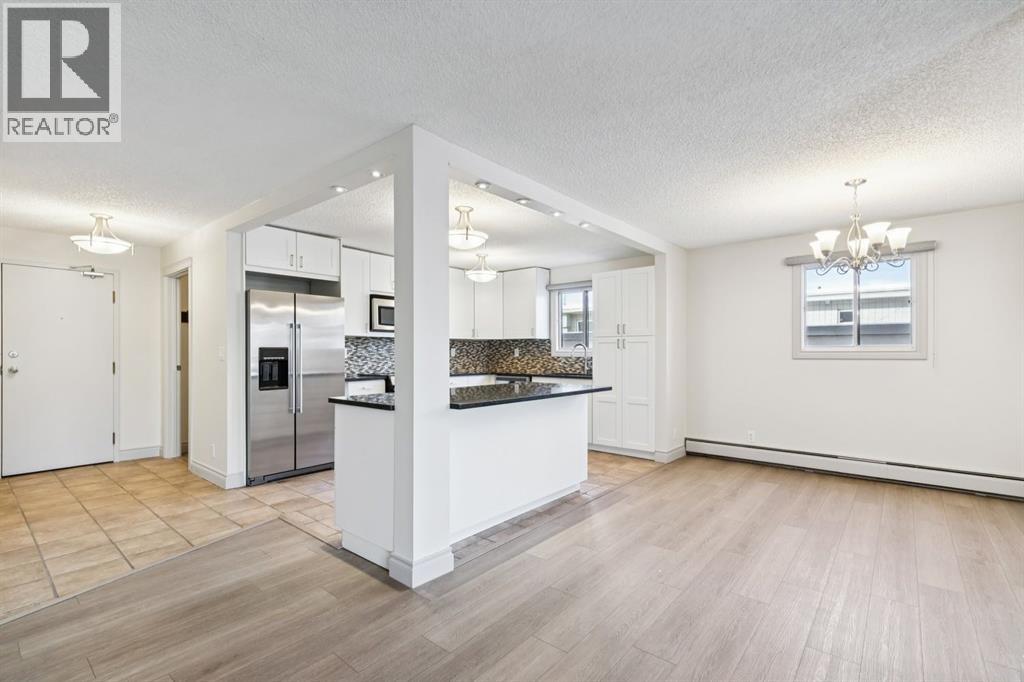 #6 1607 26 AVENUE SW - 11