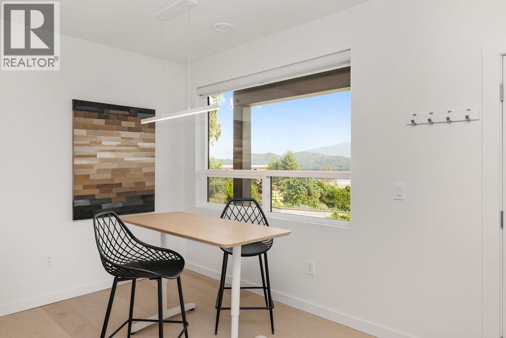 502 SPYGLASS PLACE, Gibsons