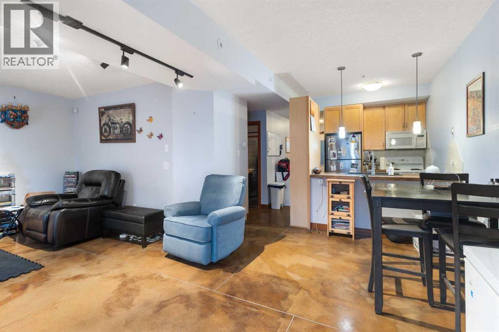 Single Family House for Sale in    Avenue SW Beltline Calgary 