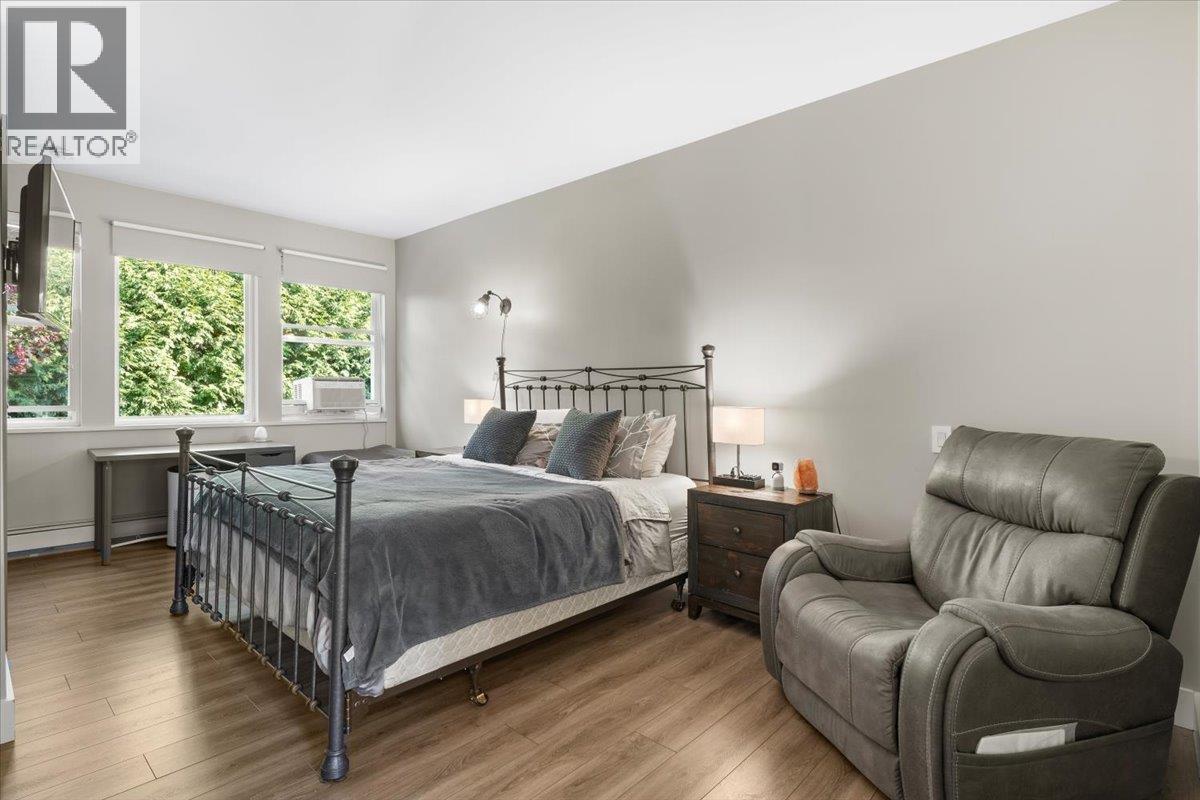 12350 CARLTON STREET, Maple Ridge