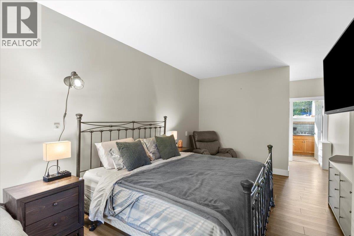 12350 CARLTON STREET, Maple Ridge