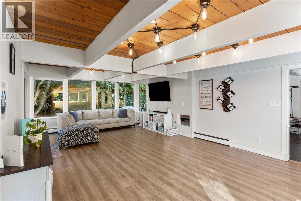 12350 CARLTON STREET, Maple Ridge