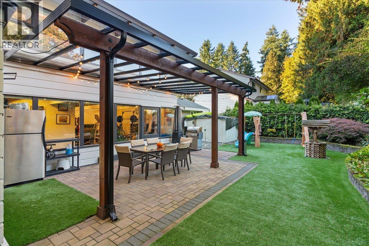 12350 CARLTON STREET, Maple Ridge