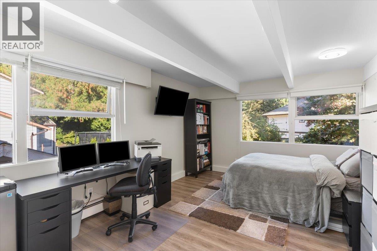 12350 CARLTON STREET, Maple Ridge