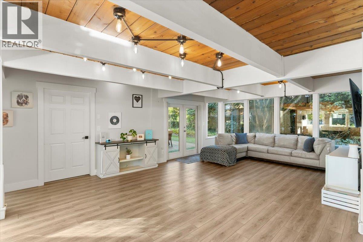 12350 CARLTON STREET, Maple Ridge