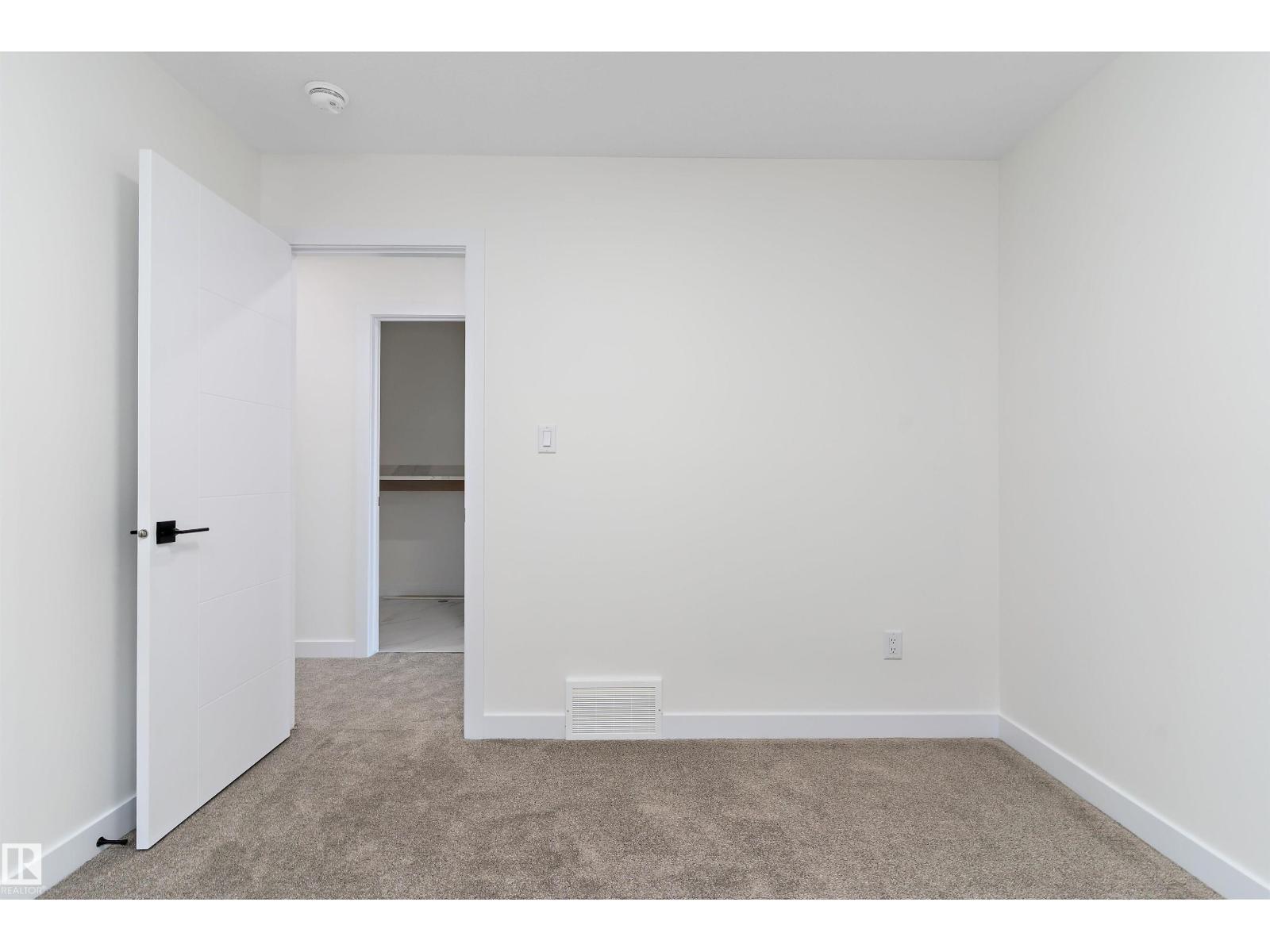 8916 MAYDAY WY SW - 32