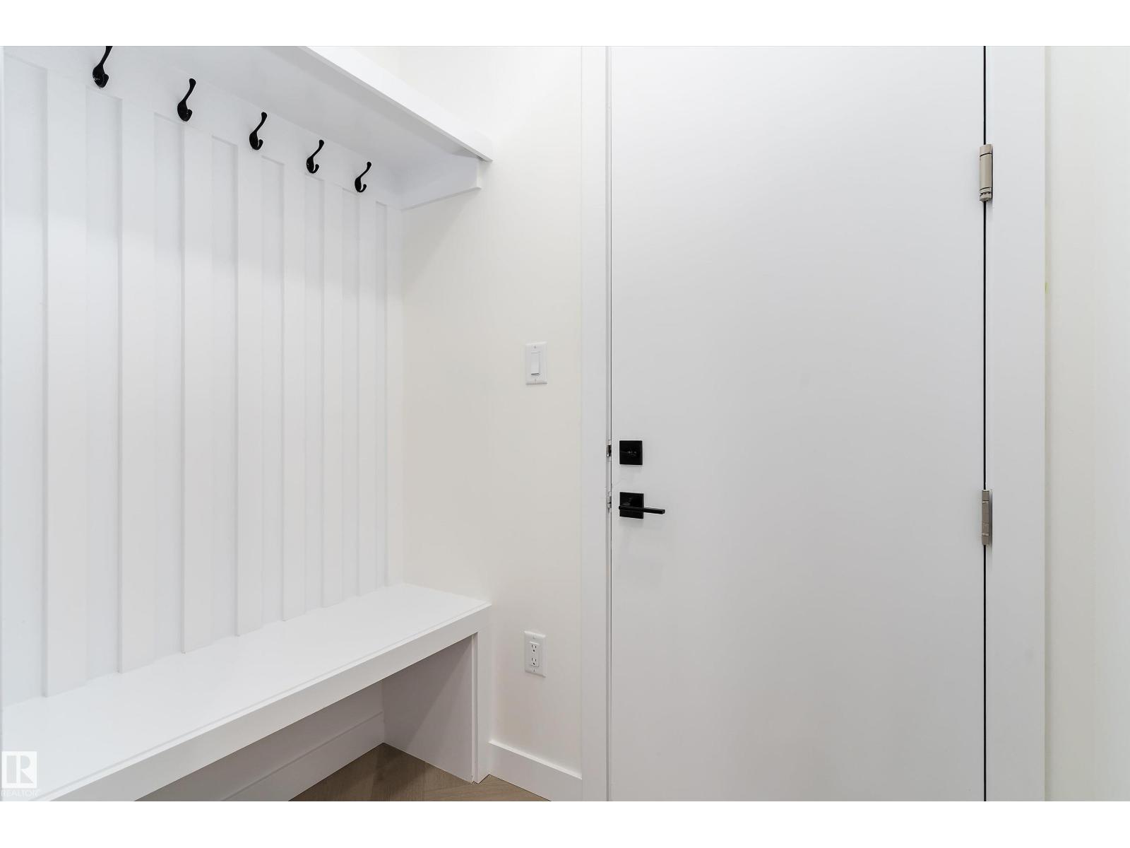 8916 MAYDAY WY SW - 3