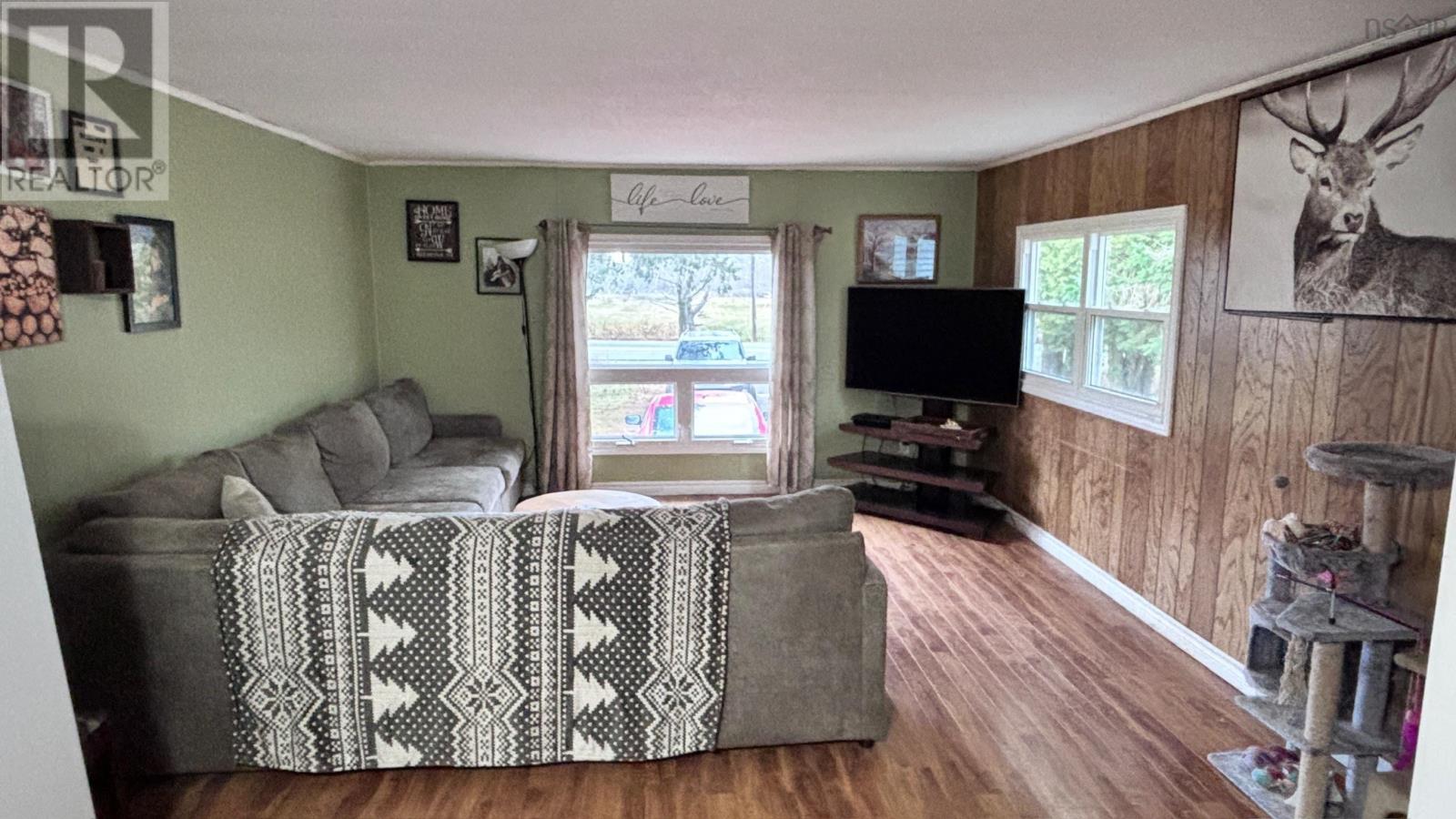 Single Family House Mini for Sale in  ONSLOW MOUNTAIN Road Belmont 