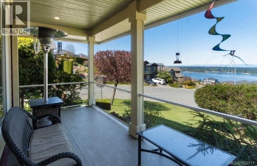 602 Steele Pl, Ladysmith