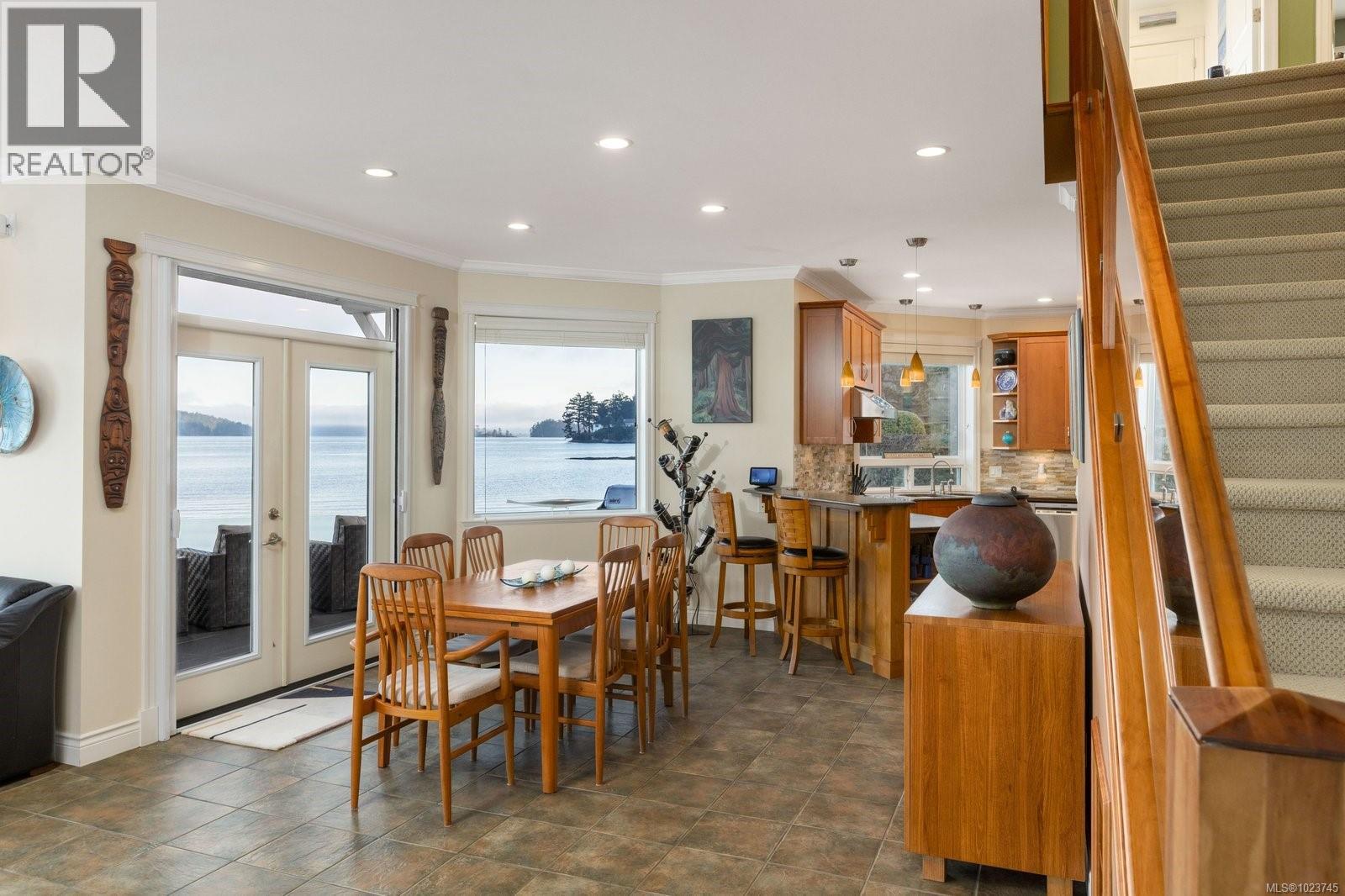  10239 Fifth Street, Sidney