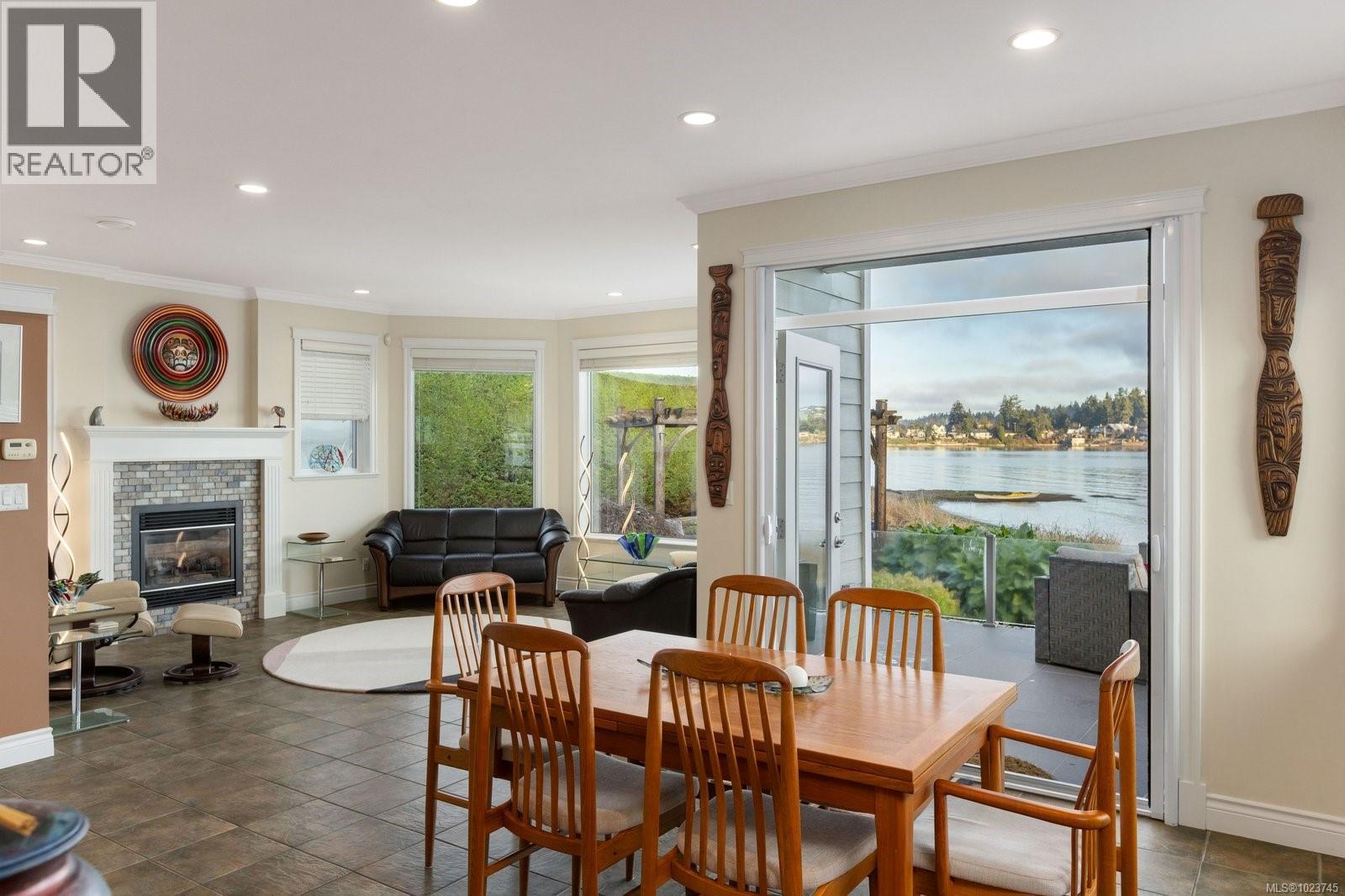  10239 Fifth Street, Sidney