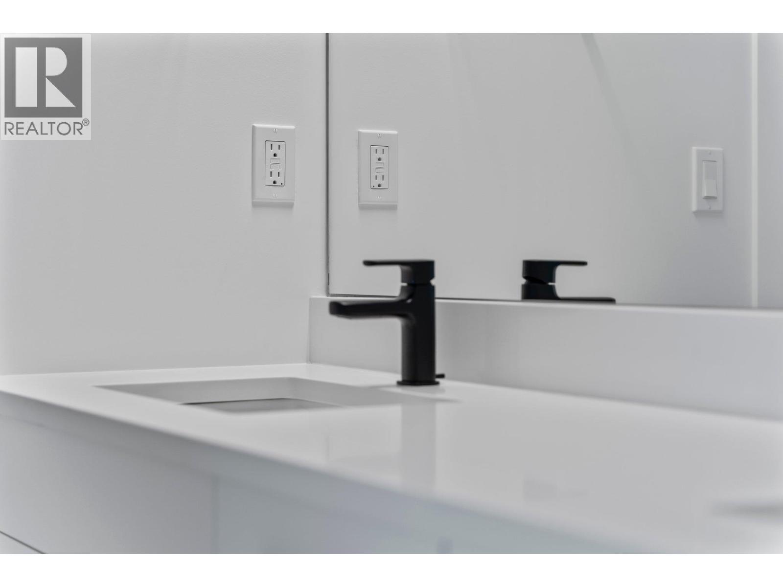  2871 Copper Ridge Drive, West Kelowna