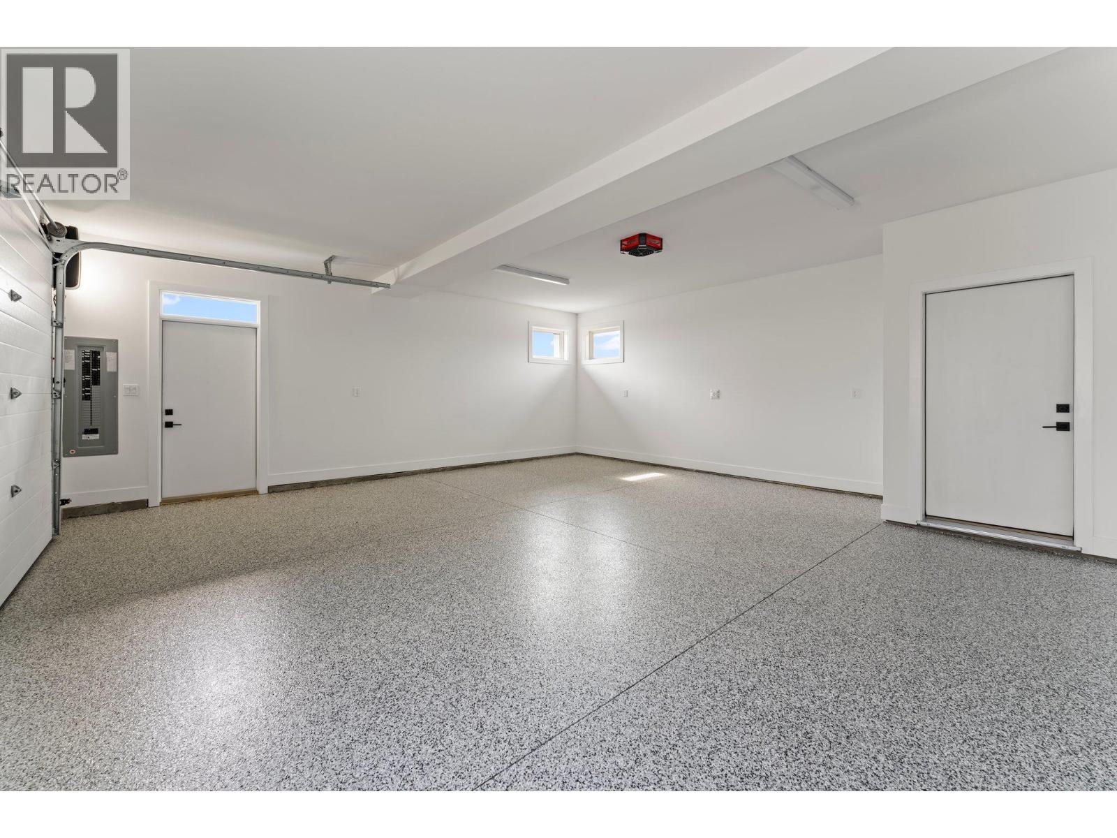  2871 Copper Ridge Drive, West Kelowna