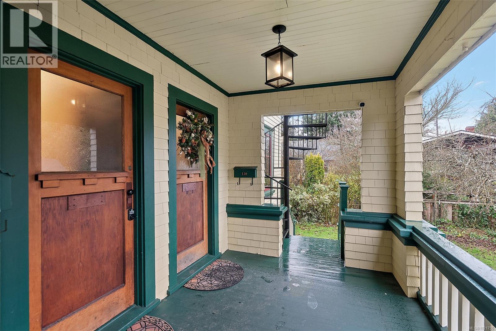  132 Government Street South, Victoria