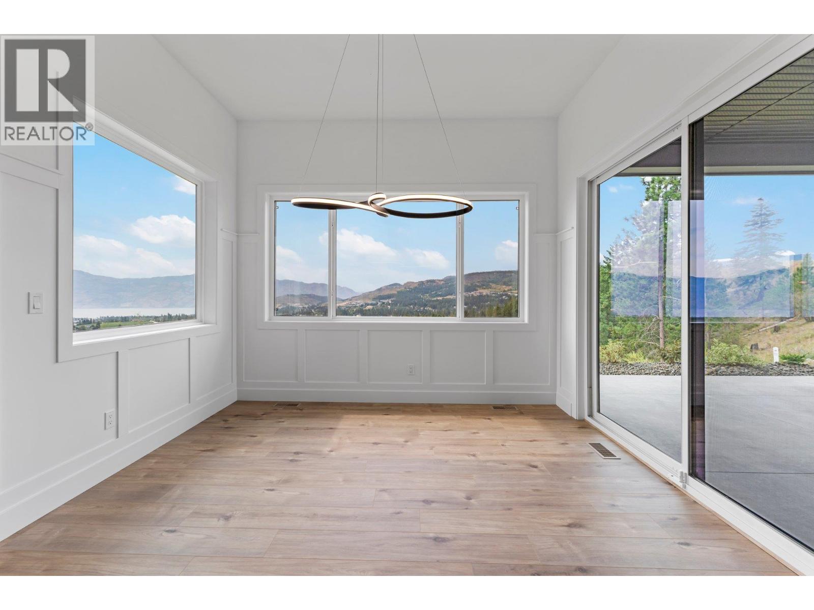  2871 Copper Ridge Drive, West Kelowna