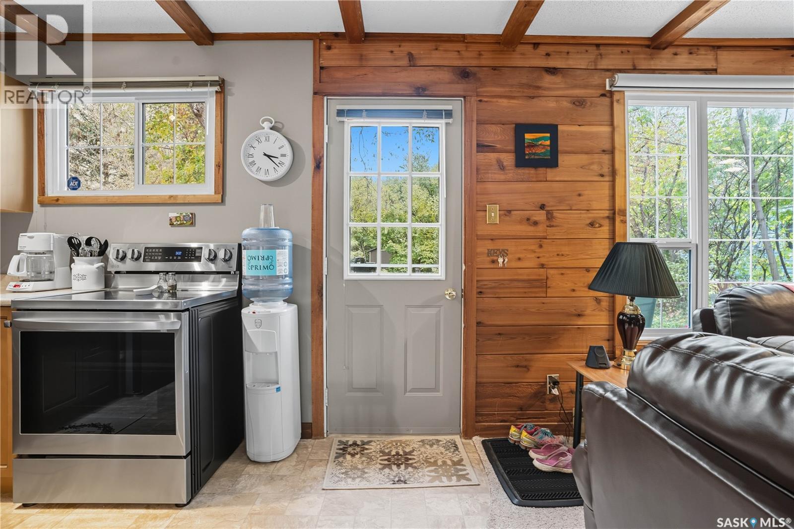 267 Smith STREET - Photo 3 of 39, Katepwa Beach, Saskatchewan