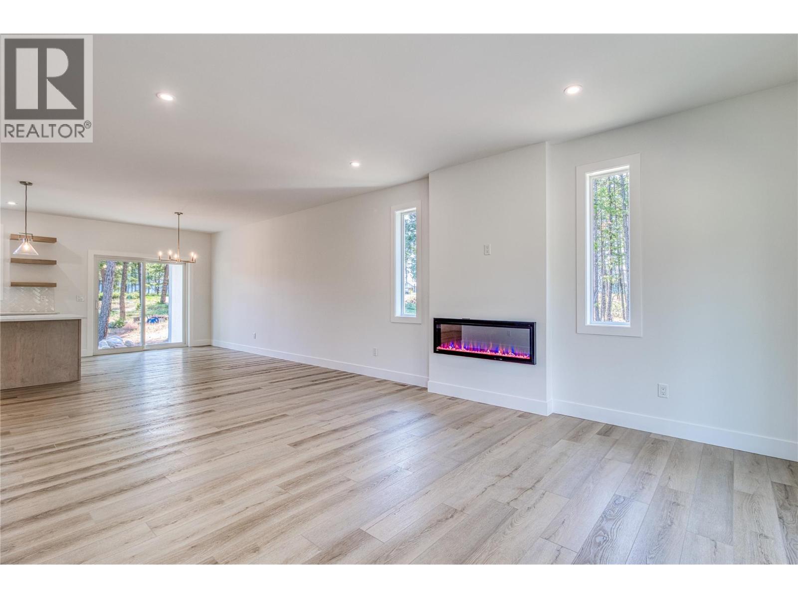  7186 Dunwaters Road, Kelowna