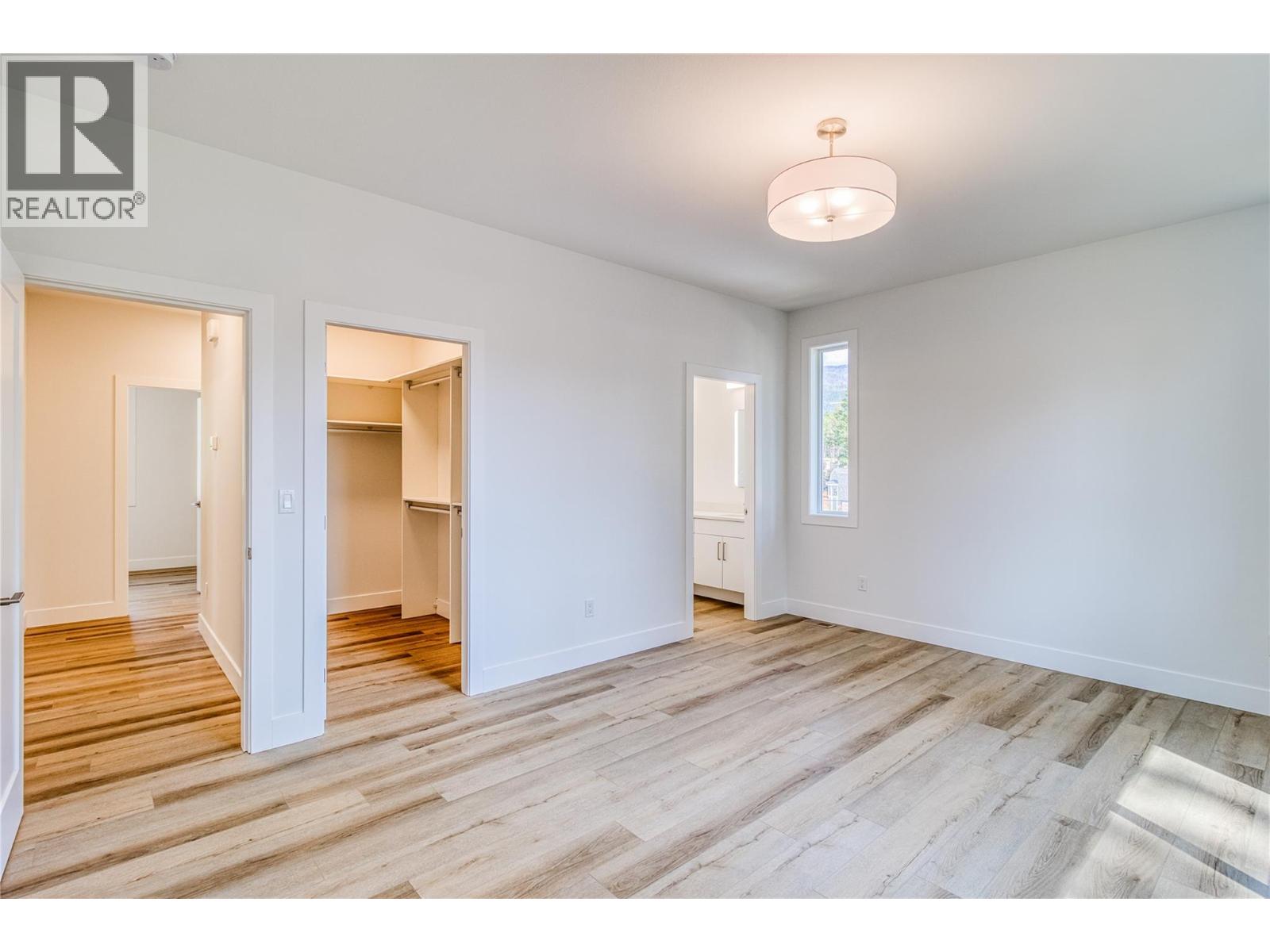  7186 Dunwaters Road, Kelowna