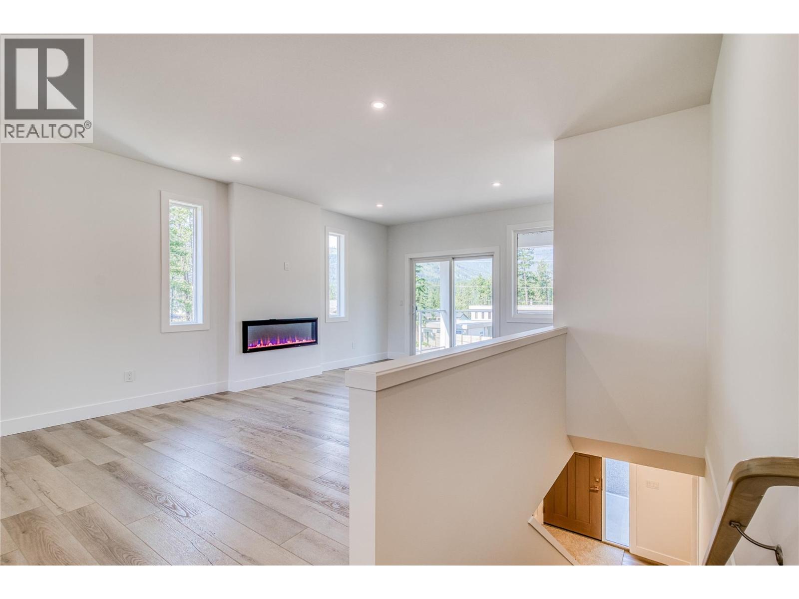  7186 Dunwaters Road, Kelowna