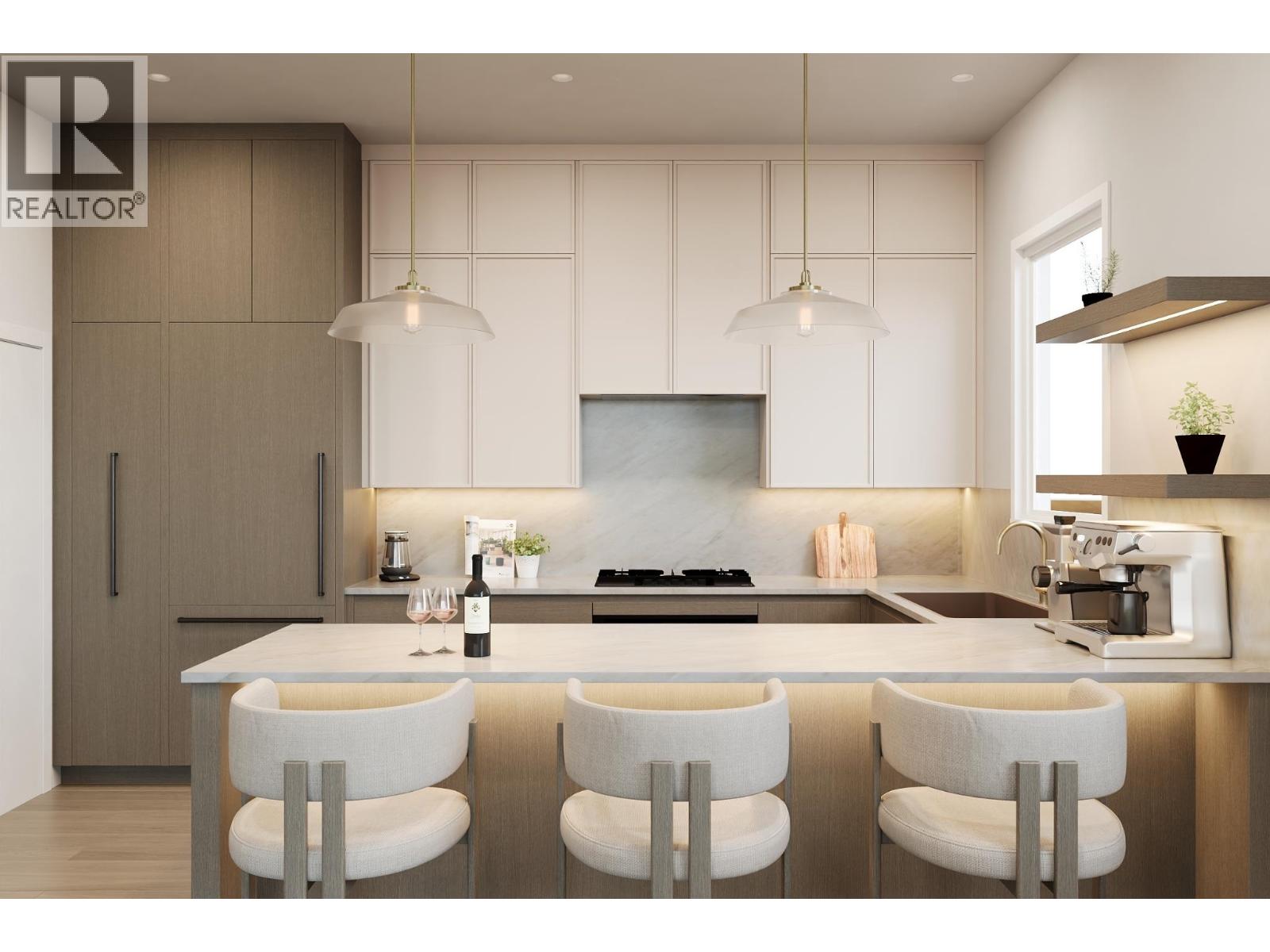 2 1541 WILLINGDON AVENUE, Burnaby