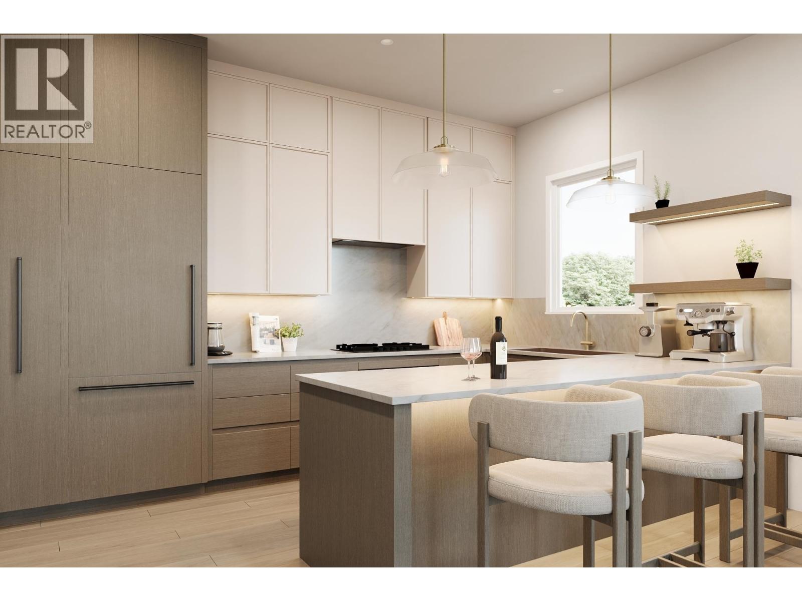 2 1541 WILLINGDON AVENUE, Burnaby