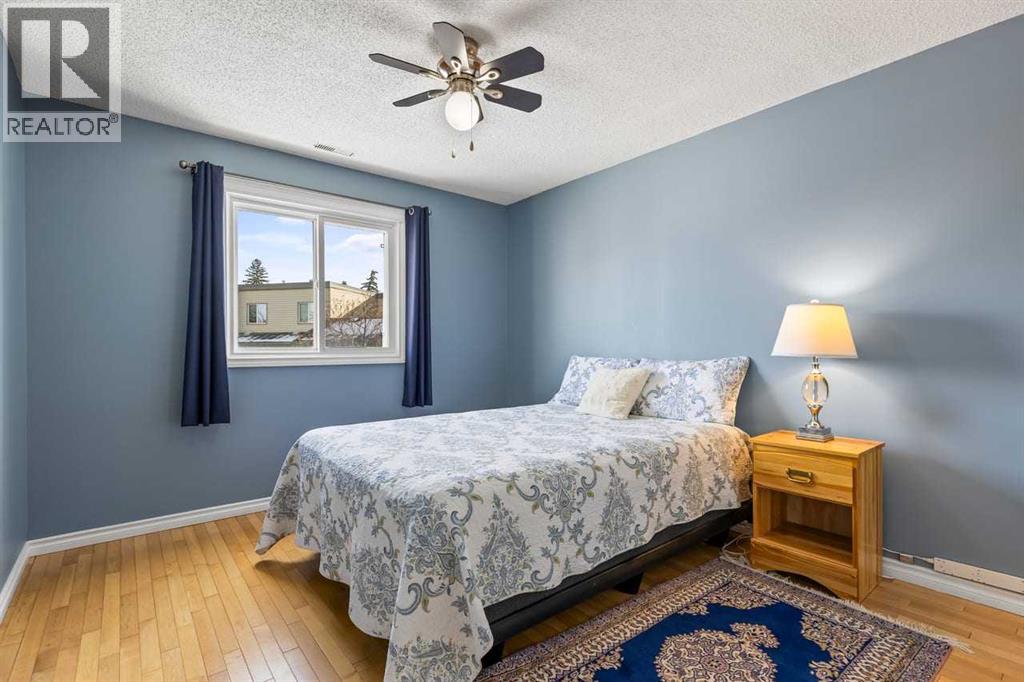 Single Family House for Sale in    Street NW St Andrews Heights Calgary 