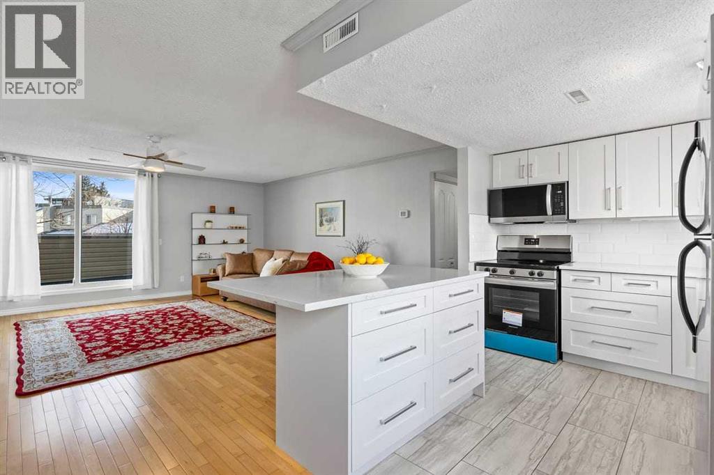 Single Family House for Sale in    Street NW St Andrews Heights Calgary 