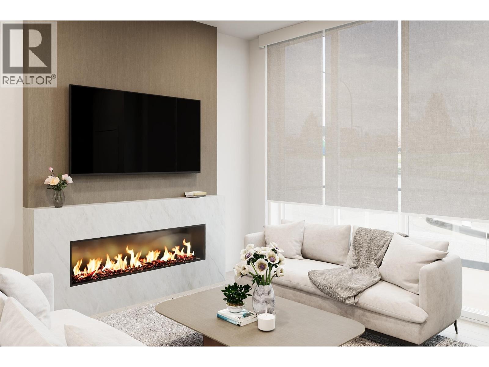 4 1541 WILLINGDON AVENUE, Burnaby