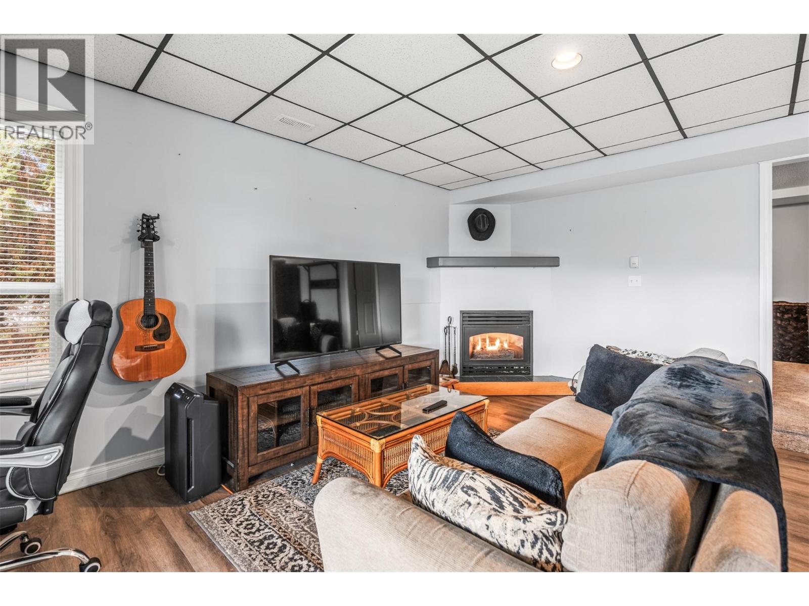 1997 Mountain View Avenue, Lumby