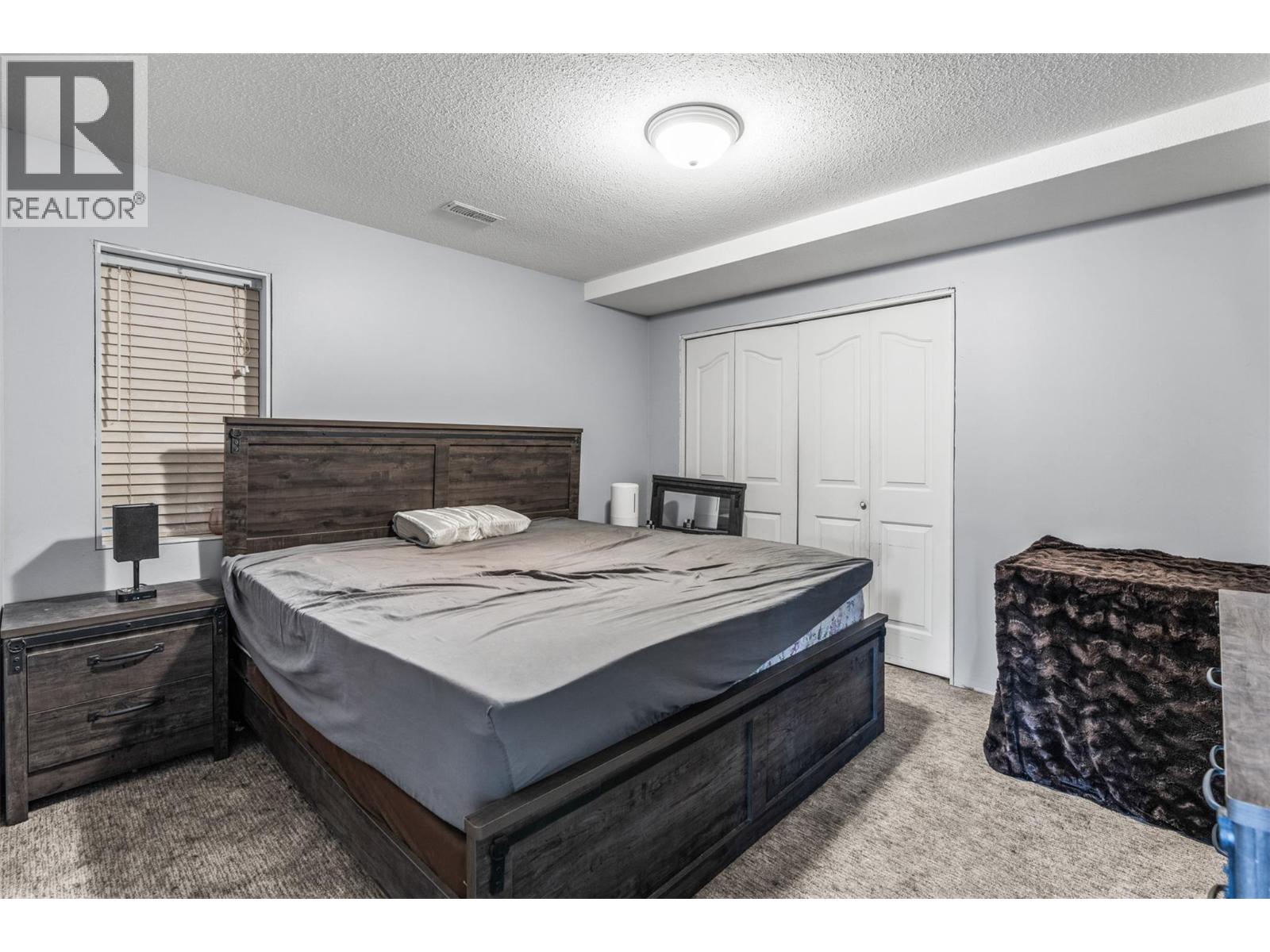 1997 Mountain View Avenue, Lumby